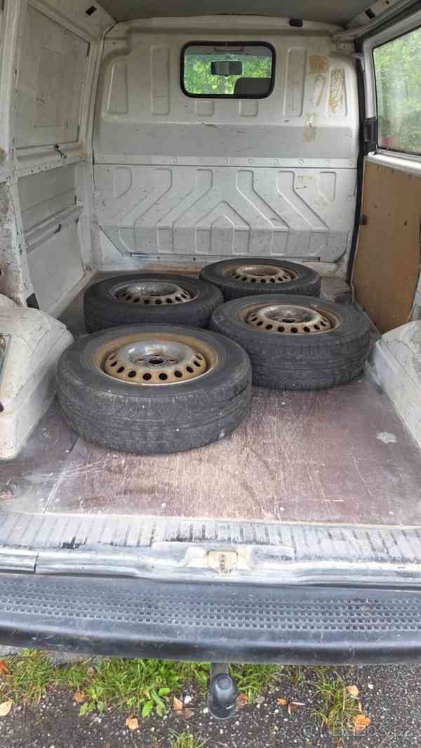 Volkswagen Transporter 2,5   T4 r.v.2001 - foto 8