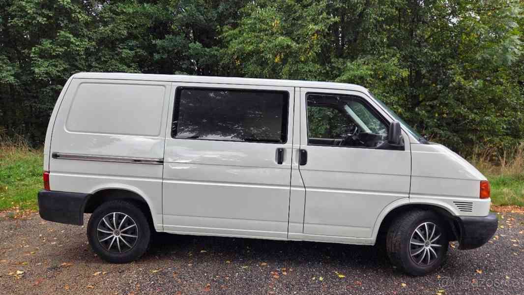 Volkswagen Transporter 2,5   T4 r.v.2001 - foto 2