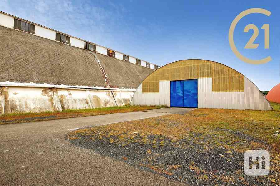 Pronájem komerční haly 1000 m2 Kostelec nad Labem - foto 9