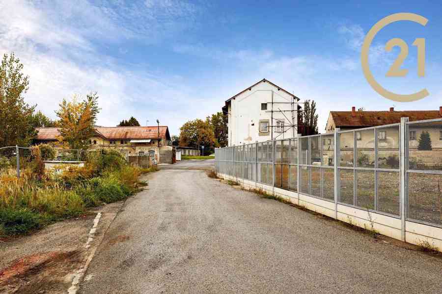 Pronájem komerční haly 1000 m2 Kostelec nad Labem - foto 8