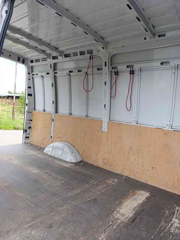 IVECO DAILY 35S14 - foto 5