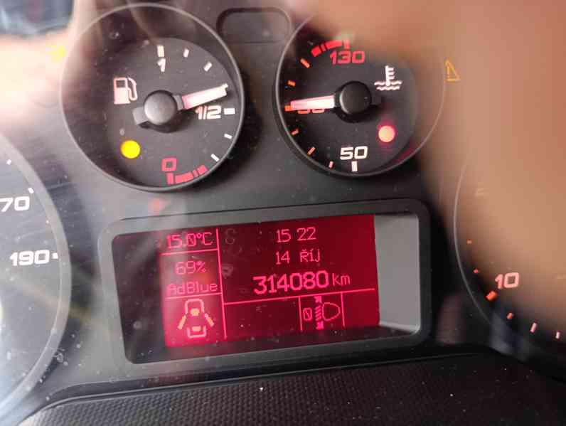 IVECO DAILY 35S14 - foto 8