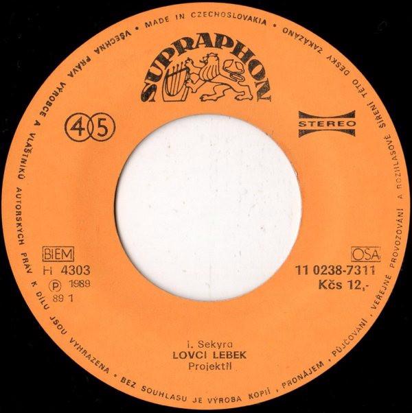 Projektil ‎– Lovci lebek / Kovárna (SP) - foto 2