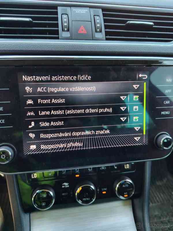 Škoda Superb 2,0 - foto 9