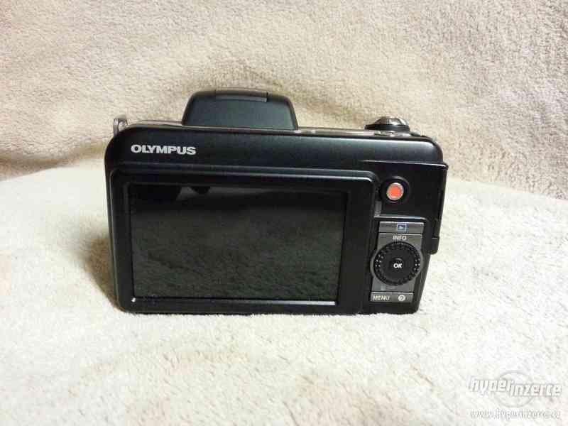 Olympus SP-800uz - foto 4