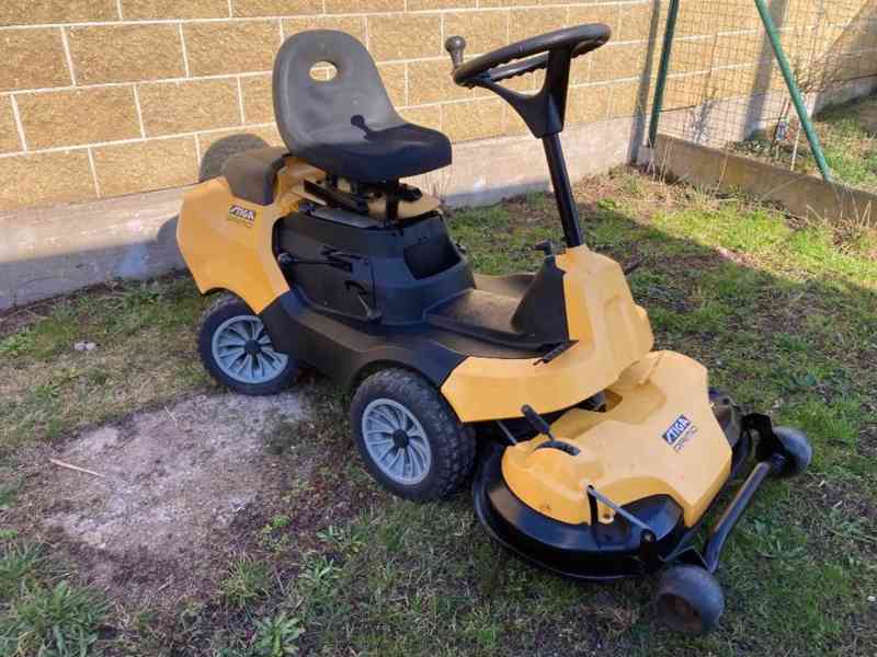 Zahradní traktůrek ,rider Stiga - foto 6