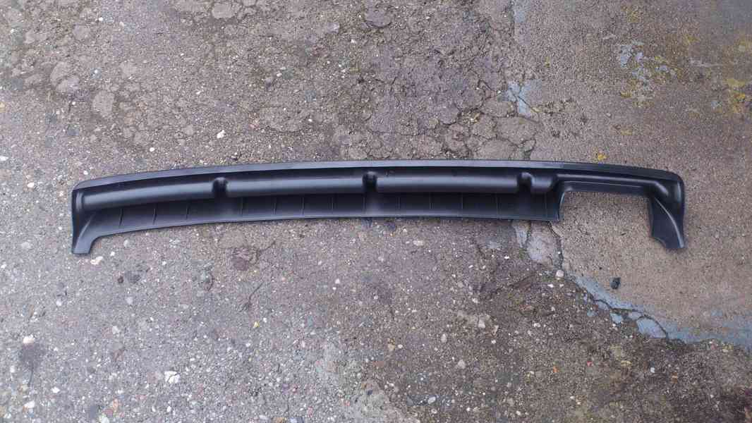 BMW E36 difuzor zadního nárazníku. - foto 2