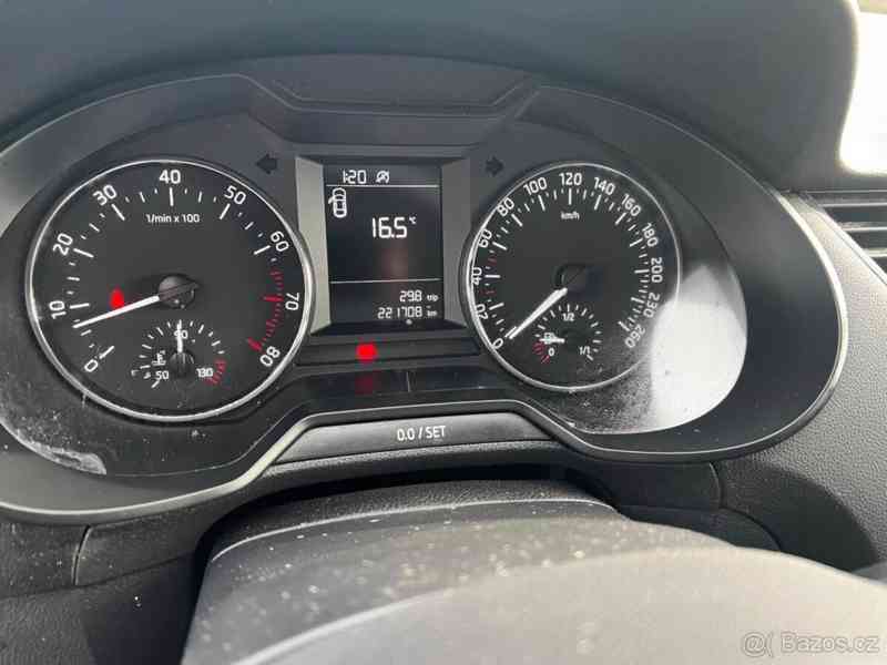 Škoda Octavia 1,2   3 TSI 77KW KLIMA - foto 5