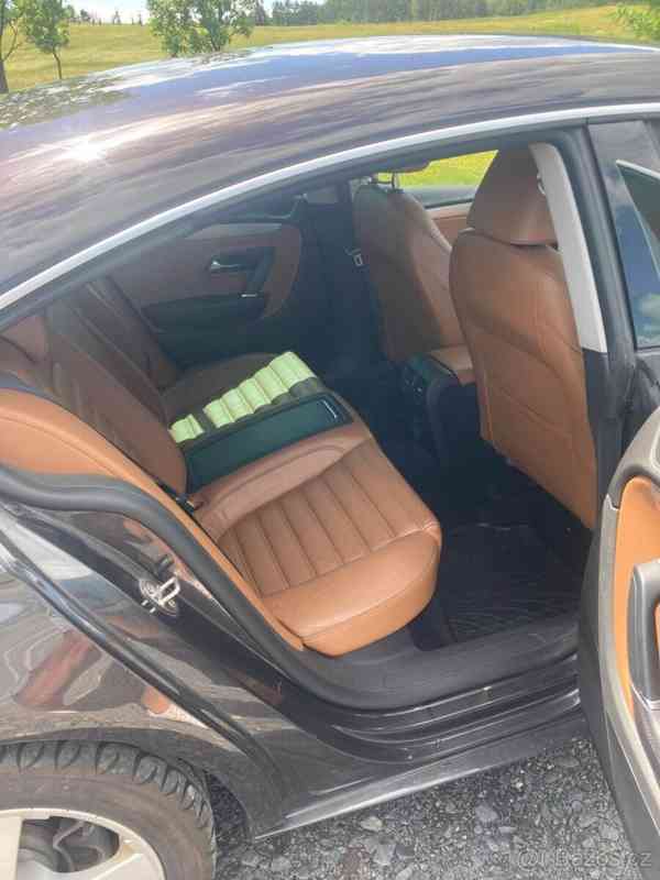 Volkswagen Passat CC 2,0 - foto 10