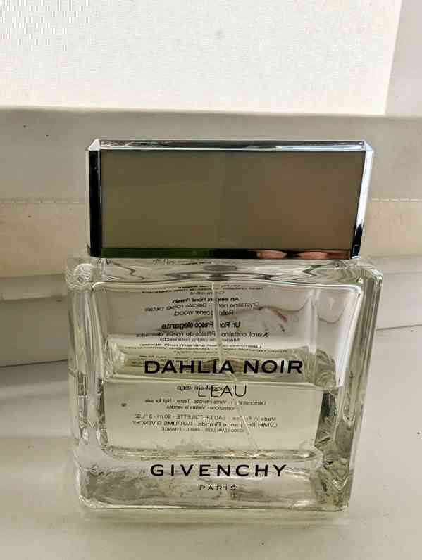 Givenchy dahlia noir eau de toilette 90ml květinová vůně - foto 2