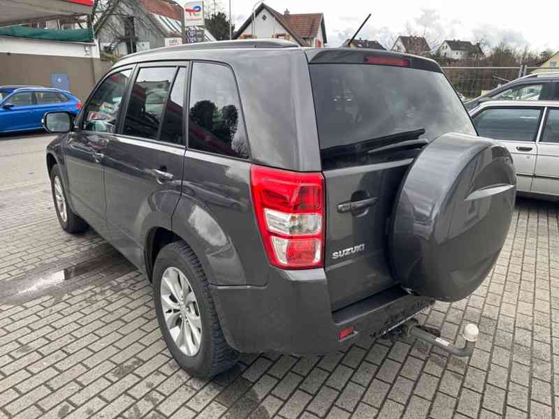 Suzuki Grand Vitara 2.4i Comfort benzín 124kw - foto 3