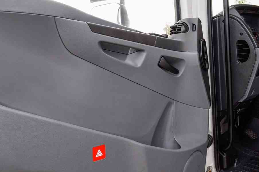 MERCEDES ATEGO 1222 TŘÍSTRANNÝ SKLÁPĚČ HYDRAULICKÁ RUKA EU4 - foto 52