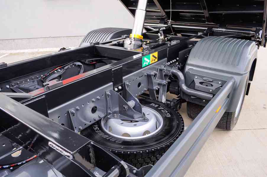 MERCEDES ATEGO 1222 TŘÍSTRANNÝ SKLÁPĚČ HYDRAULICKÁ RUKA EU4 - foto 84
