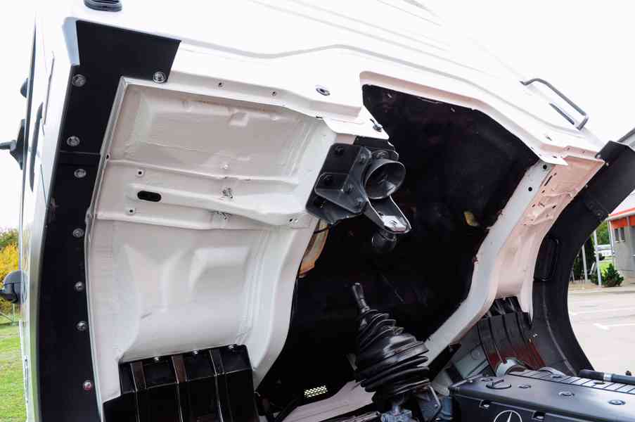 MERCEDES ATEGO 1222 TŘÍSTRANNÝ SKLÁPĚČ HYDRAULICKÁ RUKA EU4 - foto 68