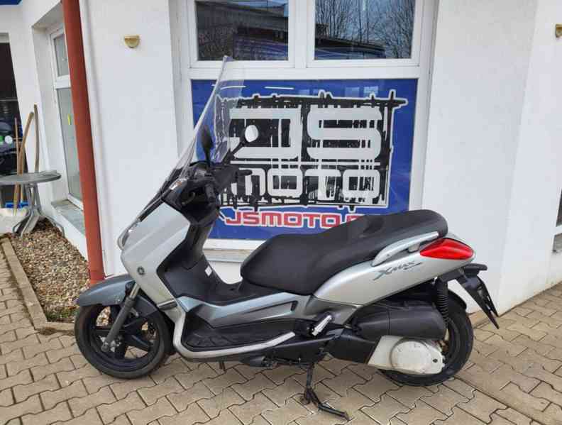Yamaha X-Max 250 - foto 5