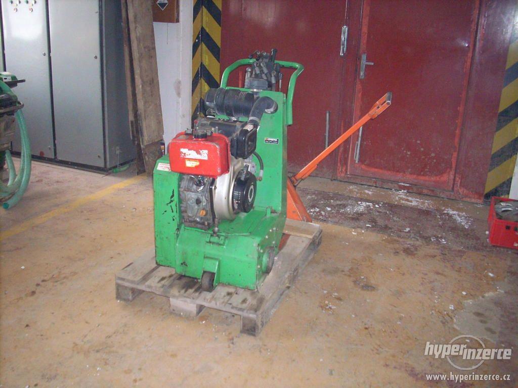 fréza na beton SPE BEF 320 profesionál - foto 1