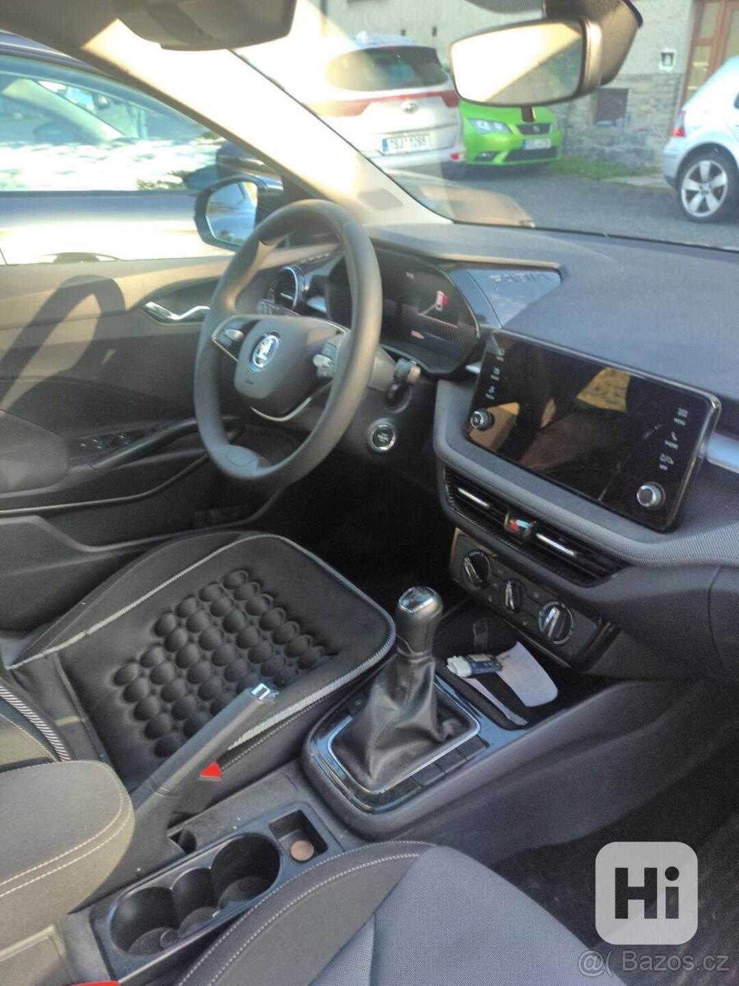 Škoda Fabia 1,0 - foto 1