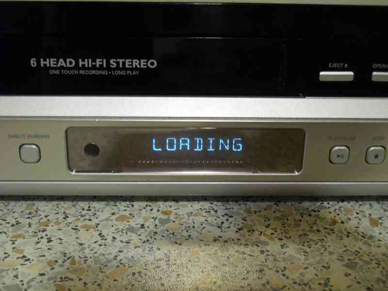 📼>📀VHS-DVD rekordér PHILIPS DVDR3430 - foto 4