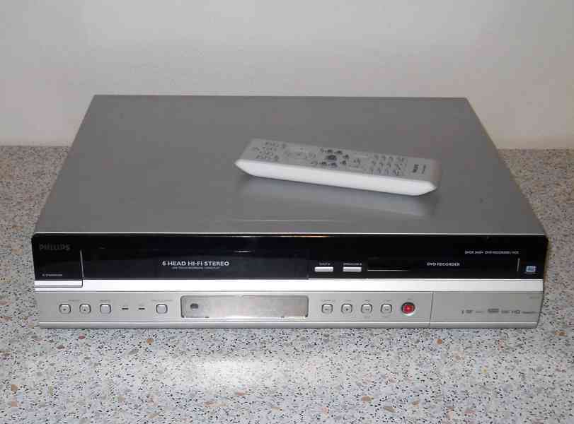 📼>📀VHS-DVD rekordér PHILIPS DVDR3430 - foto 2