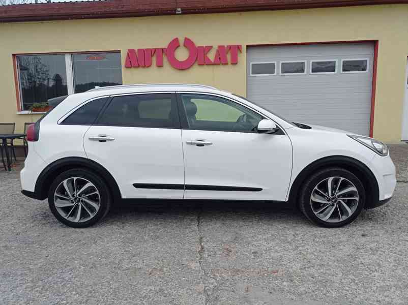 Kia Niro 1.6 Hybrid/104 kW/Automat/1Maj - foto 2