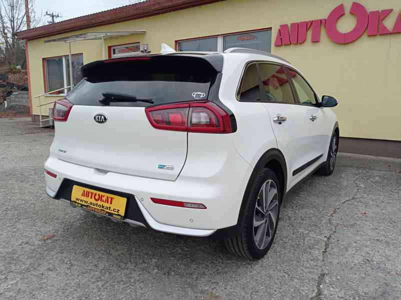 Kia Niro 1.6 Hybrid/104 kW/Automat/1Maj - foto 3