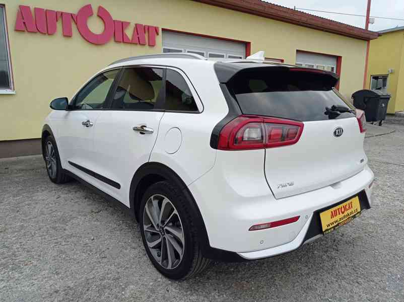 Kia Niro 1.6 Hybrid/104 kW/Automat/1Maj - foto 5