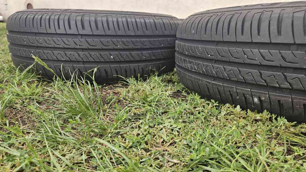 Škoda Octavia letní pneumatiky 195/65R15 disky 6Jx15 5x112 - foto 2
