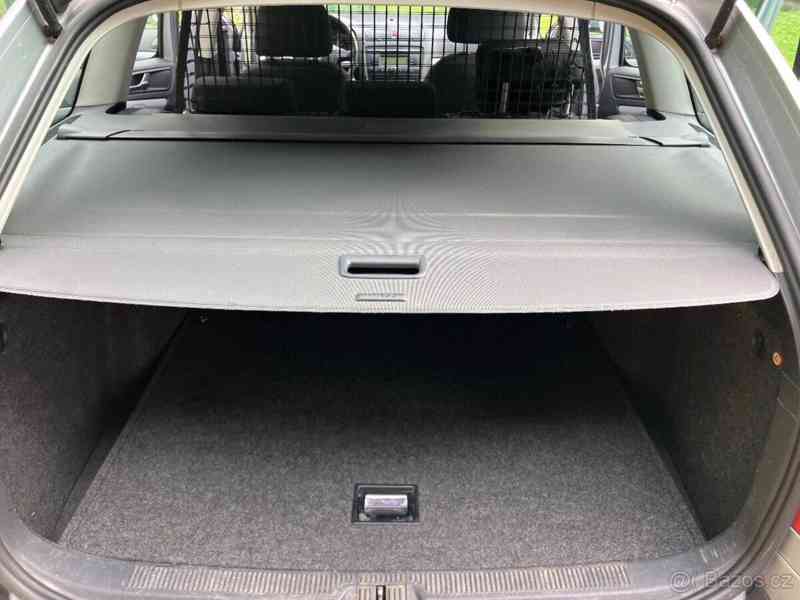 Škoda Octavia 1,6 II MPI 75kW – Ambiente - foto 2