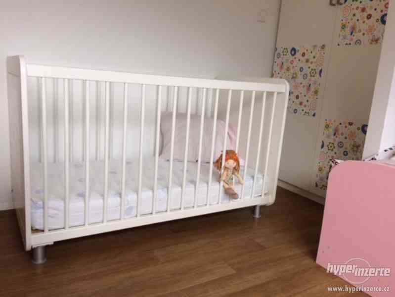 Kvalitní set nábytku Geuther do dětského pokojíčku - foto 6