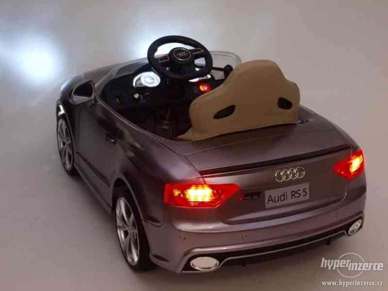 Elektrické autíčko Audi RS5 s 2,4G DO, modrá metalíza - foto 7