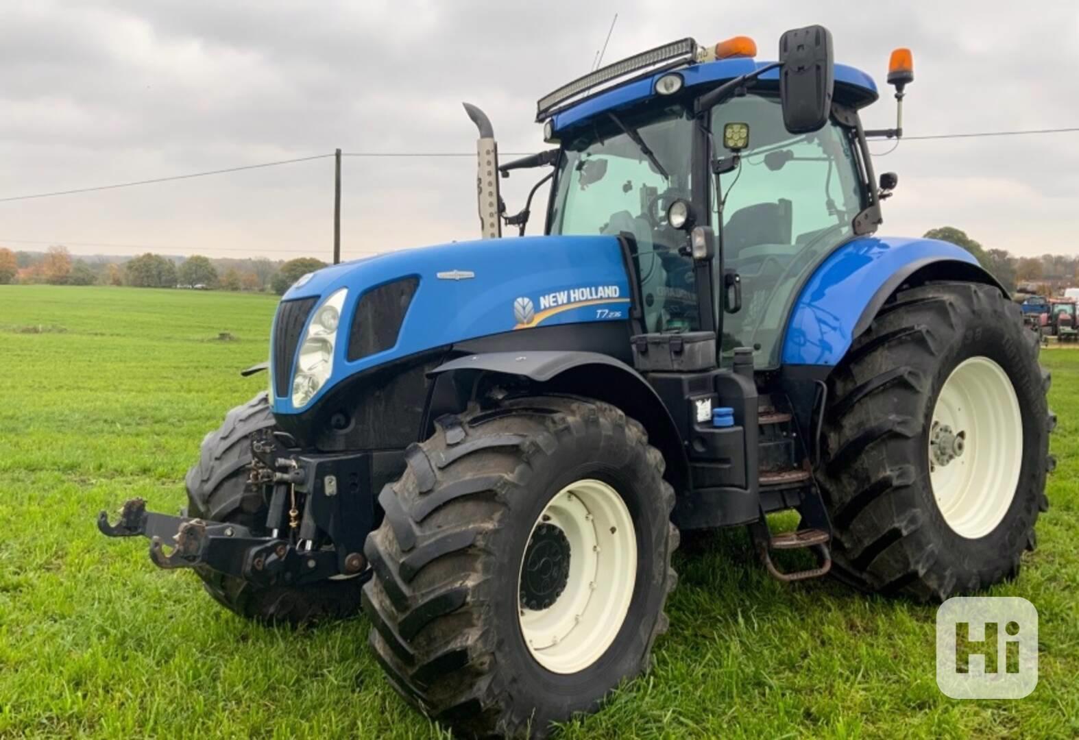 2016 New Holland T7.235 - foto 1
