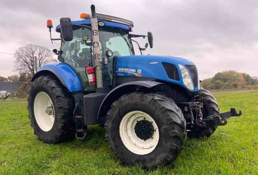 2016 New Holland T7.235 - foto 6