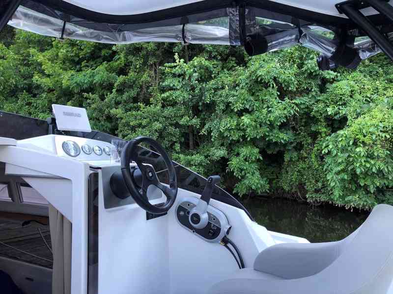 Použitá loď Balt Titanium 818 r.v.2016+motor+vlek - foto 9