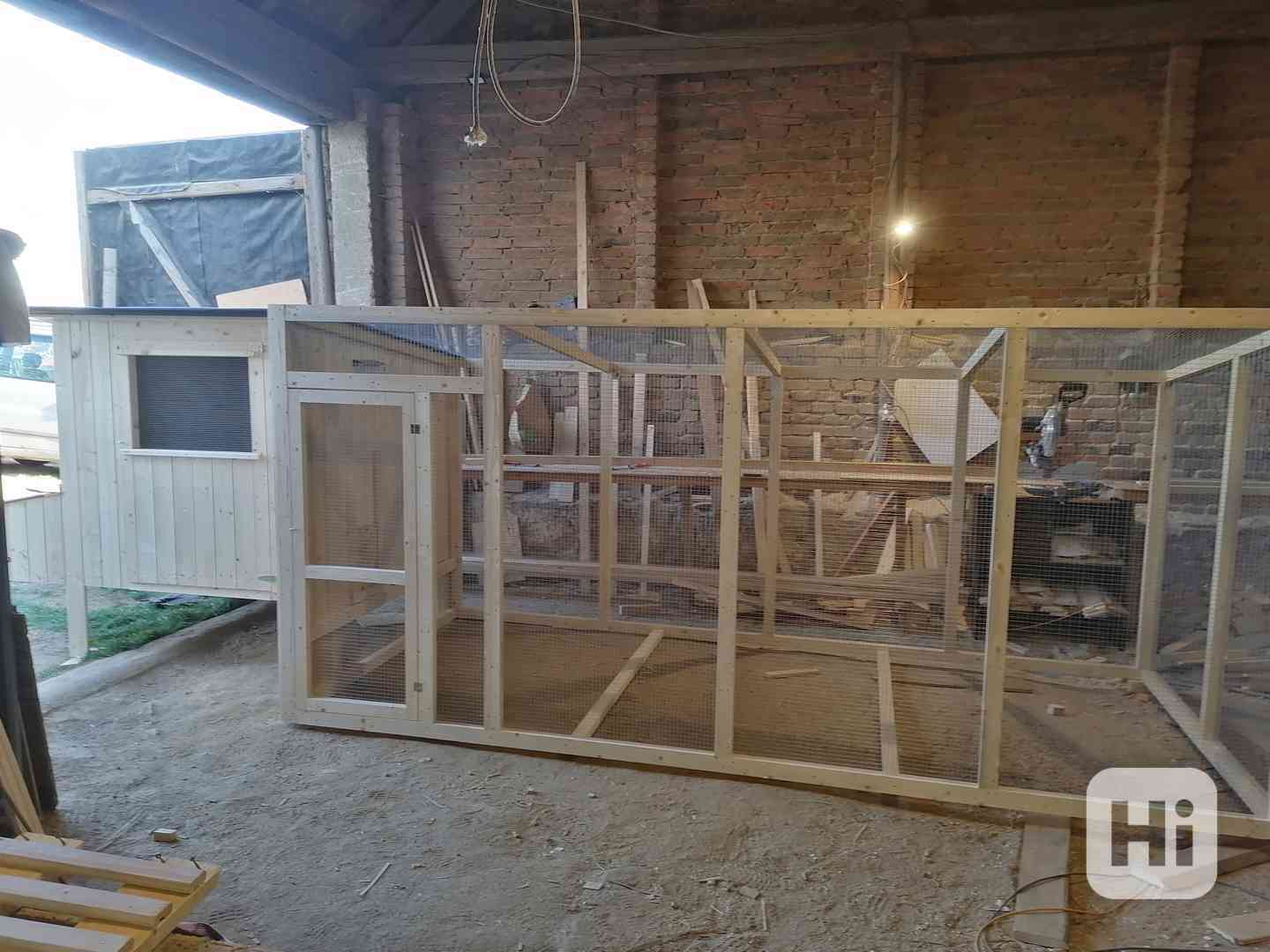 slepičárna - foto 1