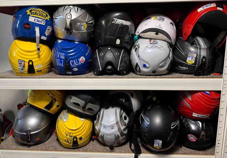 Dětské lyžařské helmy 4-14 let - foto 6