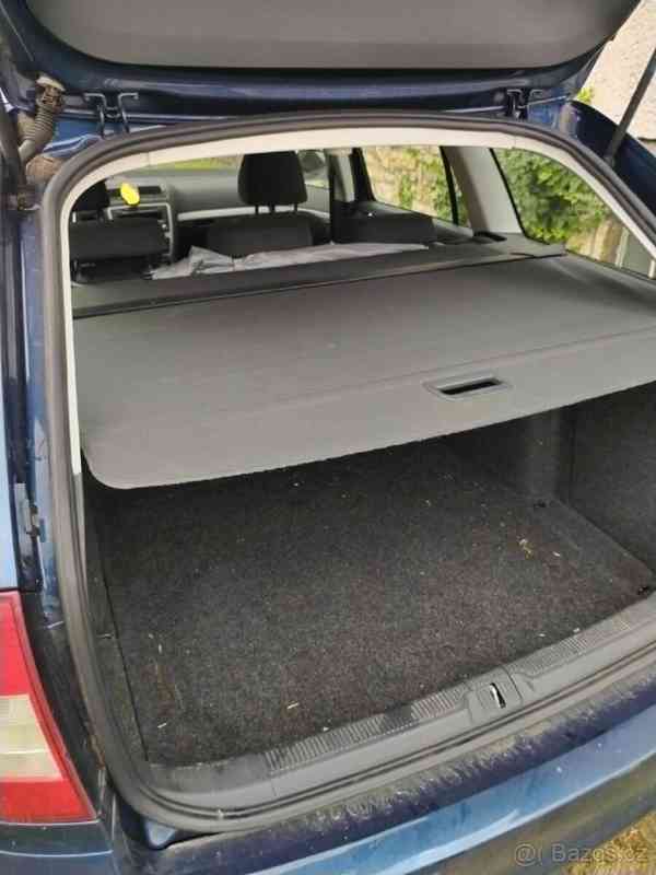 Škoda Octavia 1,6 - foto 5