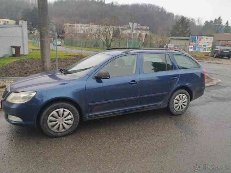 Škoda Octavia 1,6 - foto 3