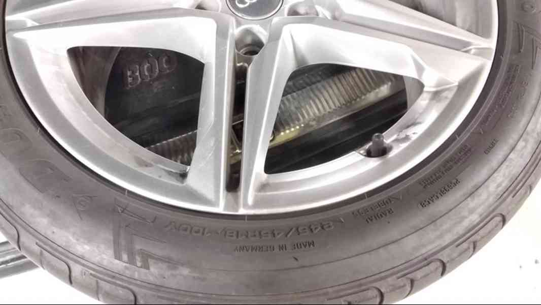 ALU sada Audi S-Line s letní pneu 245/45 R18 - foto 1