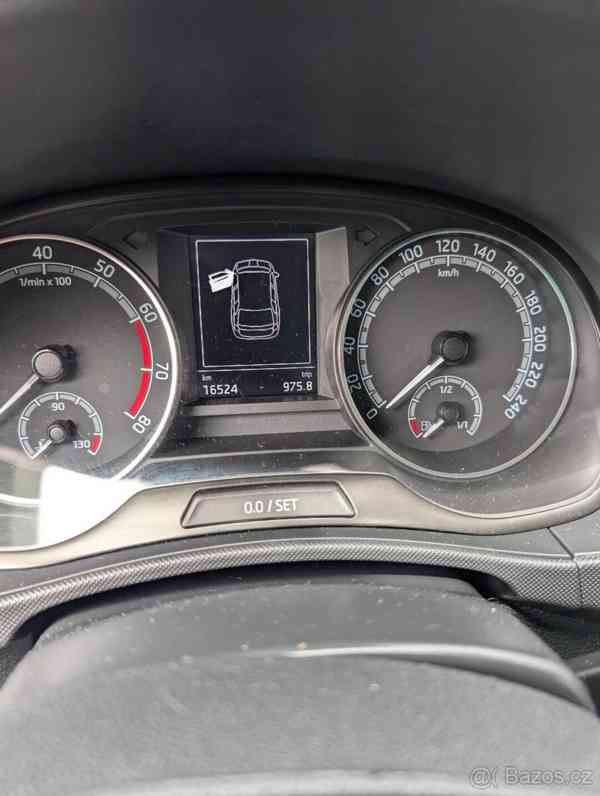 Škoda Fabia 1,0 TSI 70 kw Ambition - foto 8