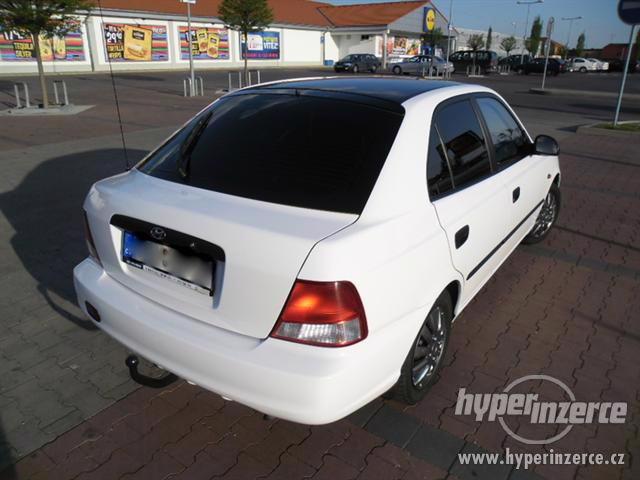 Hyundai Accent, 1.3,  39.000 Kč - foto 4