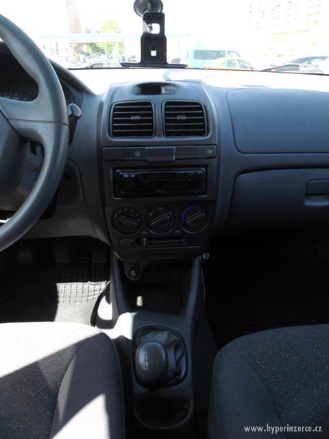 Hyundai Accent, 1.3,  39.000 Kč - foto 7