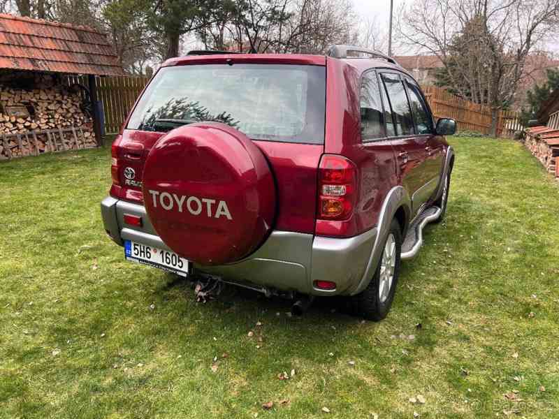 Toyota RAV4 D-4D 4x4 diesel, 85 kW - foto 4