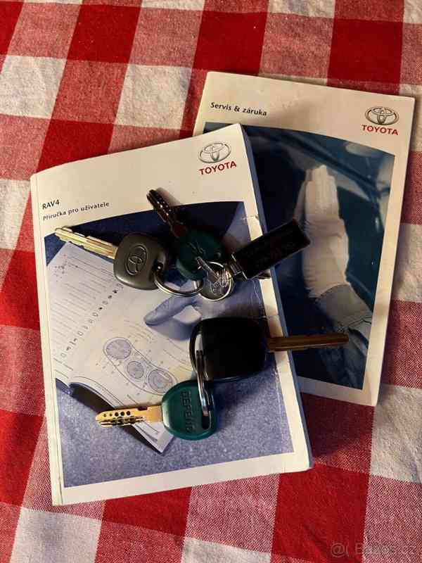 Toyota RAV4 D-4D 4x4 diesel, 85 kW - foto 3