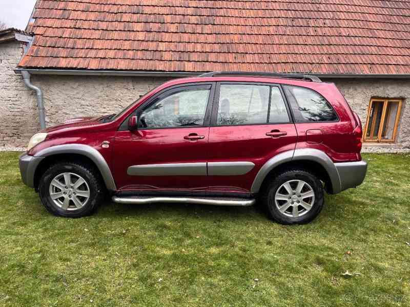 Toyota RAV4 D-4D 4x4 diesel, 85 kW - foto 10