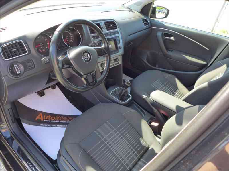 Volkswagen Polo 1,0 MPI HIGHLINE, 1.MAJITEL - foto 5