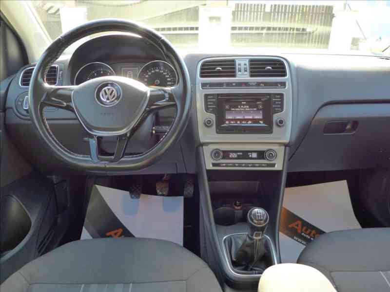 Volkswagen Polo 1,0 MPI HIGHLINE, 1.MAJITEL - foto 7