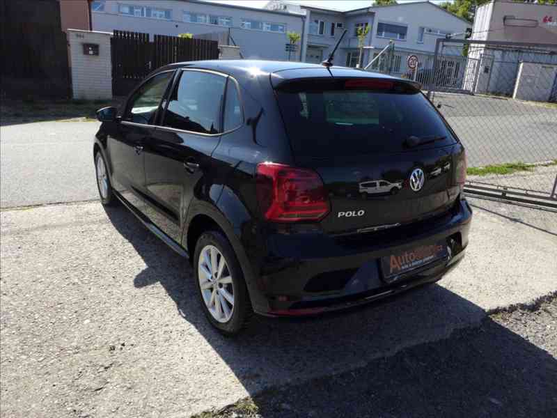 Volkswagen Polo 1,0 MPI HIGHLINE, 1.MAJITEL - foto 4