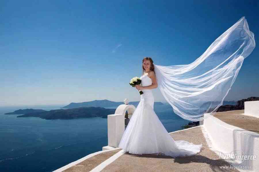Svatební šaty alá mořská panna - foto 3