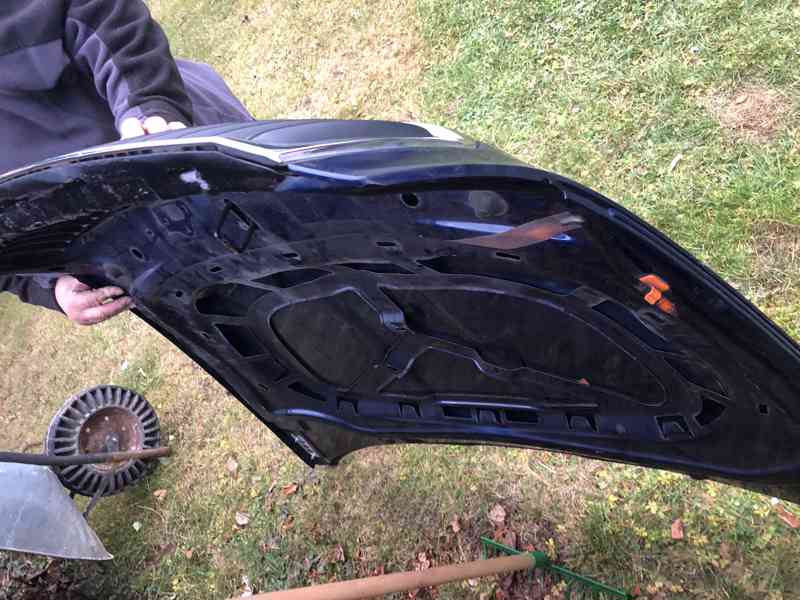 kapota skoda octavia II 2 08-13 faceLift maska - foto 11