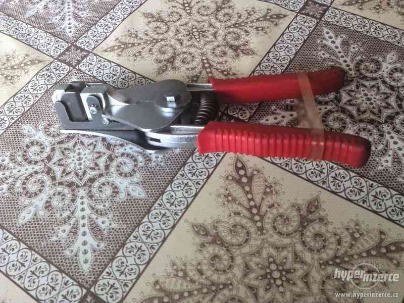 ODHOLOVACÍ KLEŠTĚ KNIPEX 1221180 - foto 1